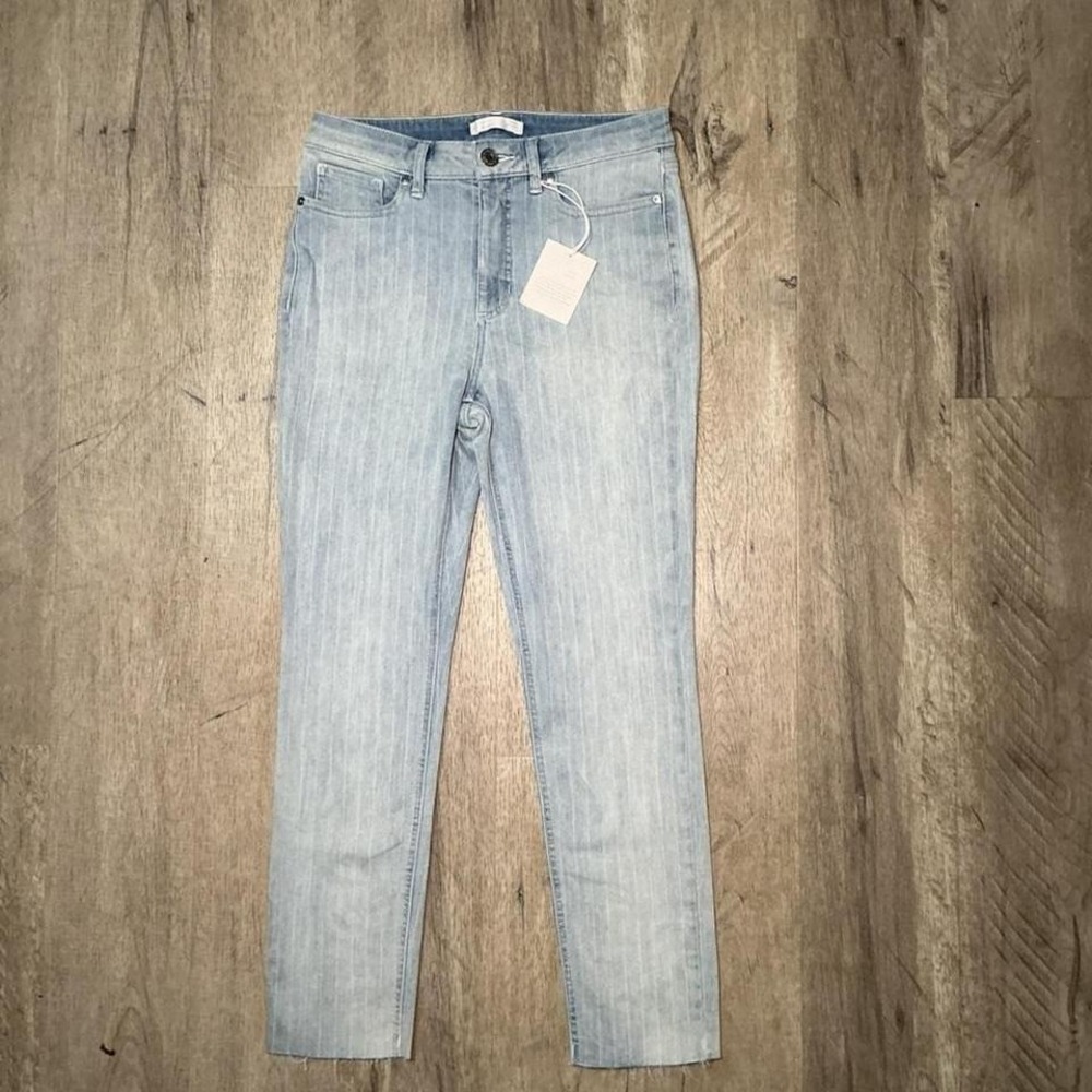 NWT LC Lauren Conrad Light Wash Skinny Jeans Size 25 Casual Everyday